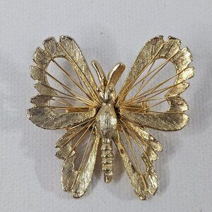 Gold Tone Wire Butterfly Brooch Brushed Textured Unmarked Jewelry Pin